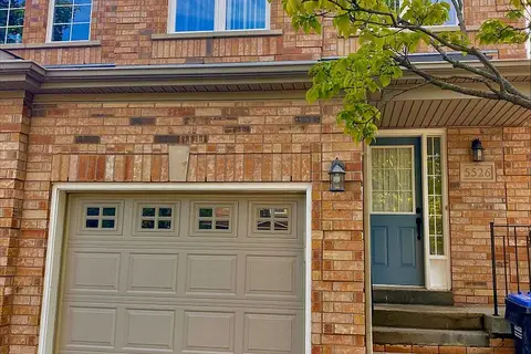 5526 Creditrise Place