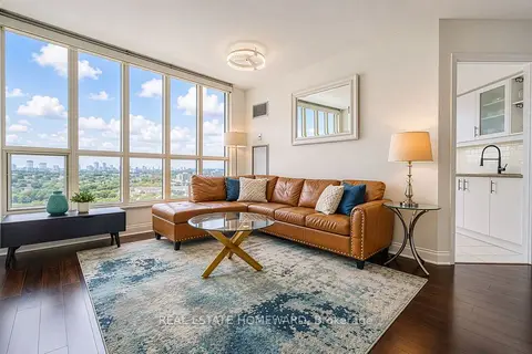 2285 Lake Shore Boulevard W 1610
