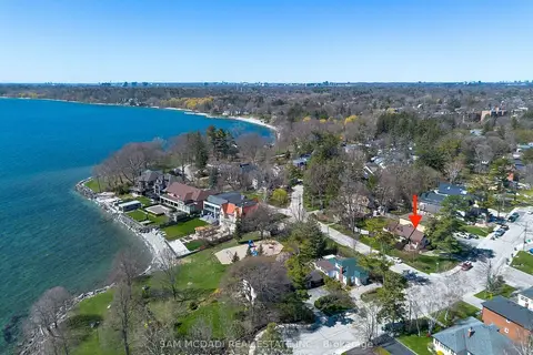 62 Maple Avenue S