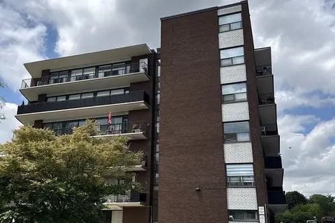 50 Gulliver Road 208