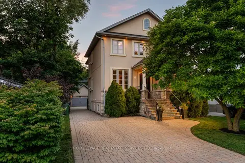 4 Springbrook Gardens