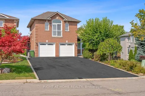 10 RIVERWOOD Terrace