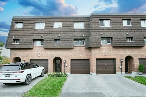 98 Darras Court