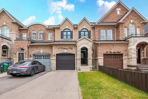 27 NW Padbury Trail