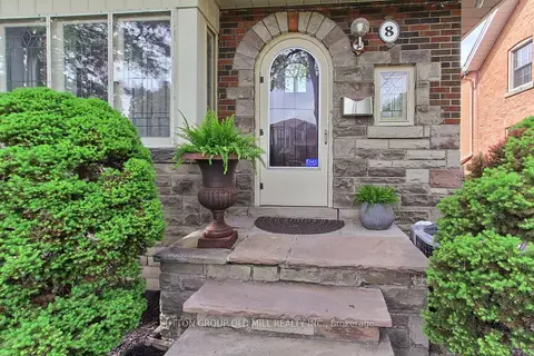 8 Lockheed Boulevard
