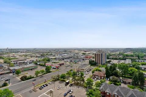 215 Queen Street E 1503