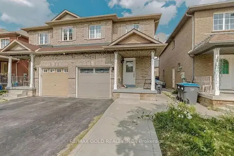 35 Ridgefield Court