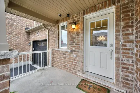 312 Gillett Point