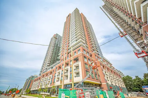 4010 Eglinton Avenue W 2613