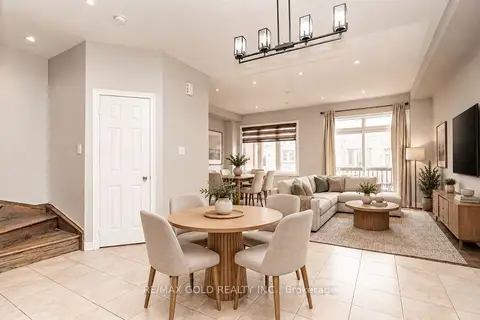 32 Rockman Crescent