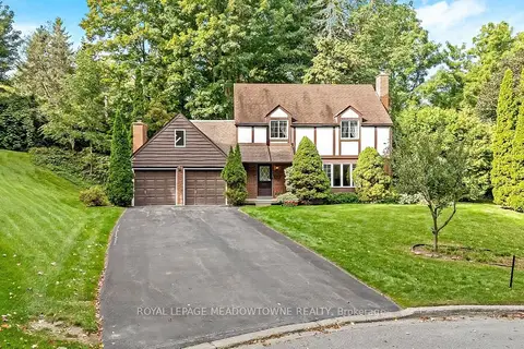 12 Mullen Place