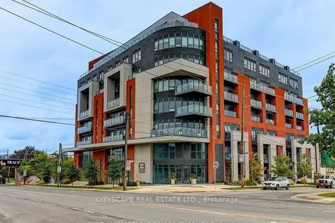 2433 Dufferin Street 702