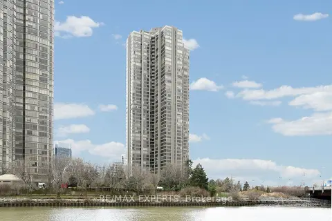 2045 Lake Shore Boulevard 1609