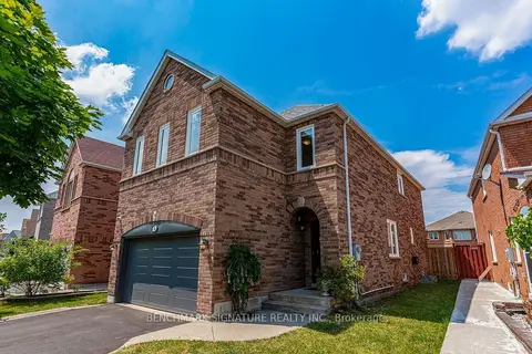 36 Twisted Oak Street