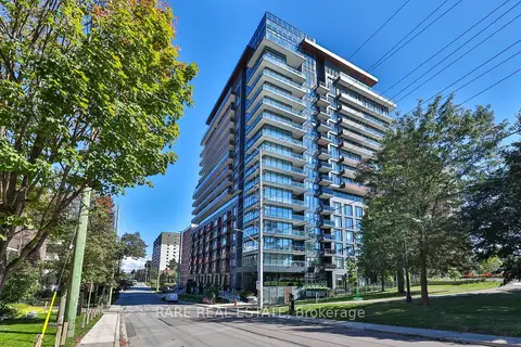 21 Park Street E 308