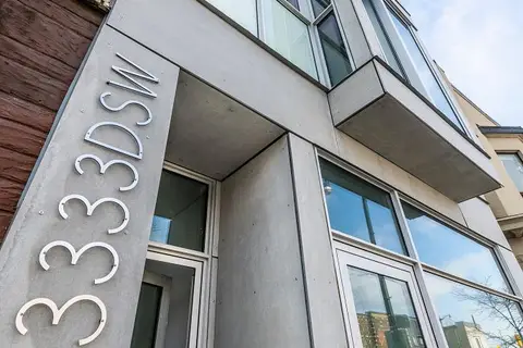 3333 Dundas Street W 3A