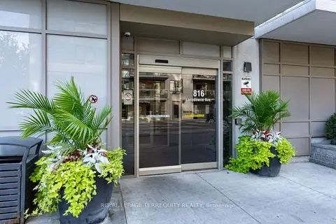 816 Lansdowne Avenue 320