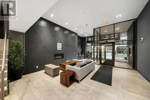 1940 Ironstone Drive 403