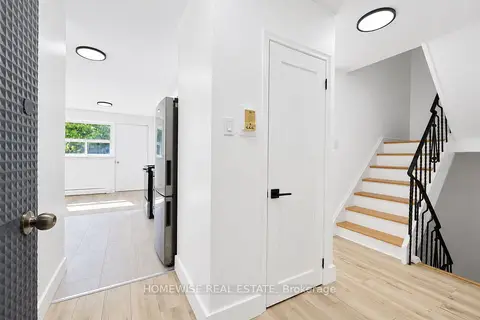 35 Swordbill Drive 22