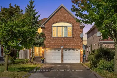 2874 Gardenview Crescent Upper