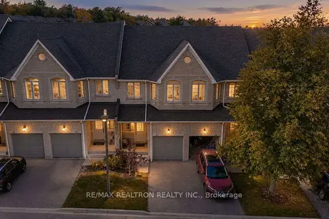 5525 Palmerston Crescent 45
