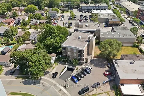 70 Stewart Street 102
