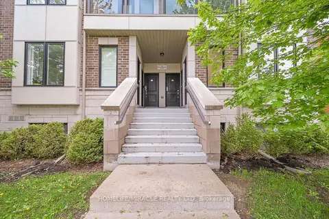 256 ROYAL YORK Road 114