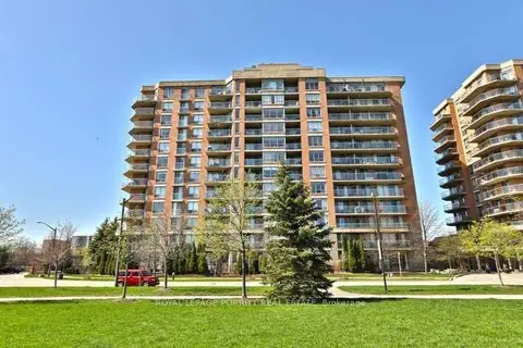 1140 Parkwest Place 901