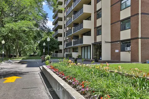 5 Frith Road 711