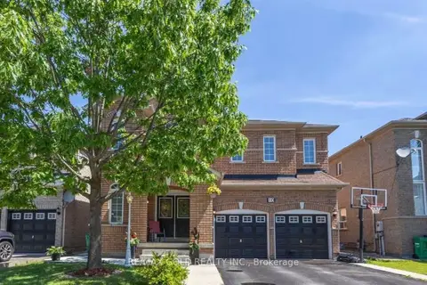 10 Sir Jacobs Crescent
