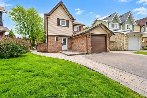 36 Sprucedale Court