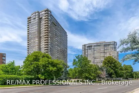 1300 Islington Avenue 809