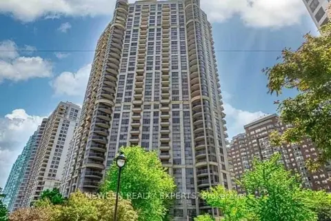 310 Burnhamthorpe Road W 805