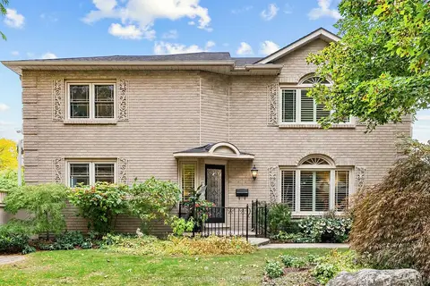 1259 Nathaniel Crescent