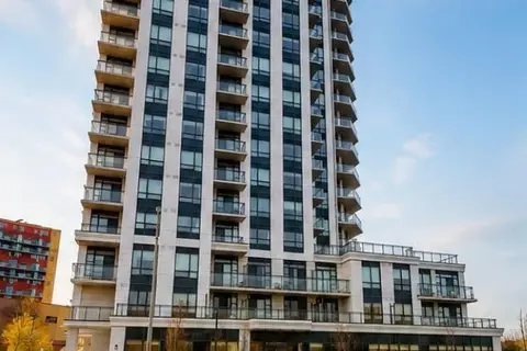 840 Queens Plate Drive 1512