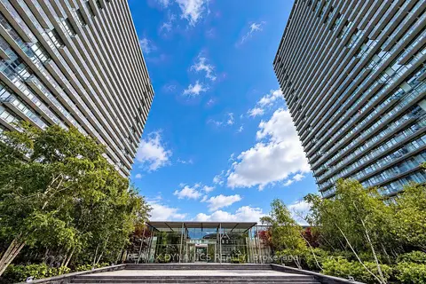 103 The Queensway 1202