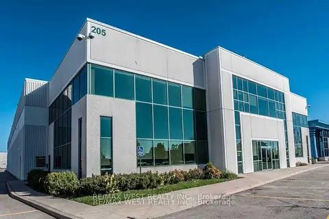 205 Export Boulevard 3