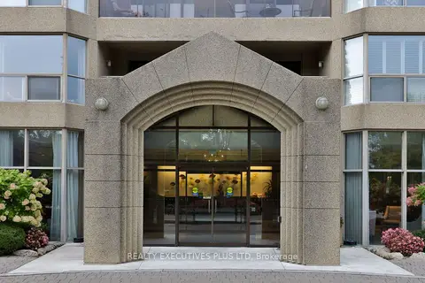 1800 The Collegeway Way 1401