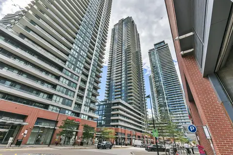 2220 Lakeshore Boulevard W 4301