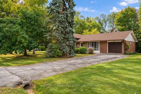 1342 Sedgewick Crescent