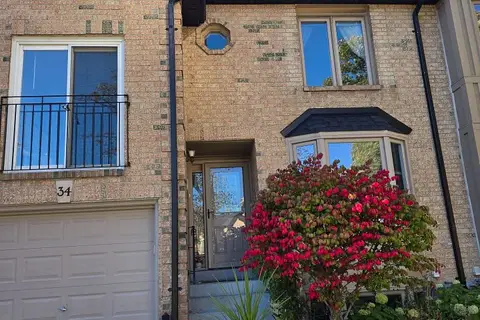 4635 Regents Terrace 34