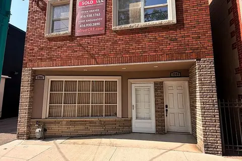3384 Lake Shore Boulevard W C