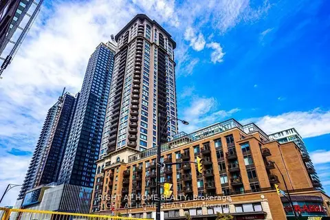 385 Prince of Wales Drive 401