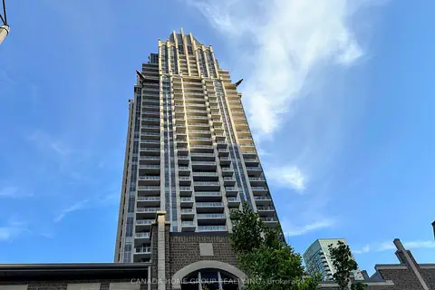 388 Prince Of Wales Drive 1705