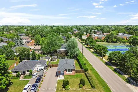 544 Sandmere Place Upper