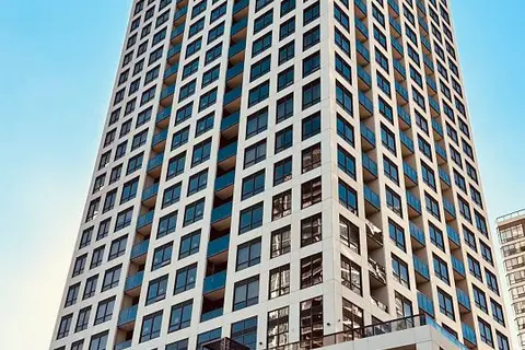 30 Elm Drive W 3110