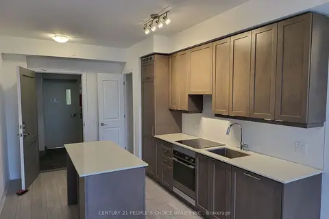 30 Elm Drive W 1102