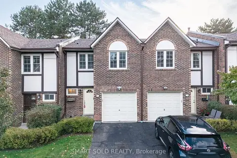 2120 Rathburn Road E 32