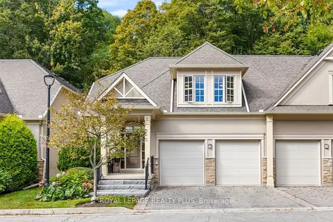 1915 Broad Hollow Gate 120