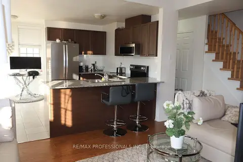 180 Howden Boulevard 28